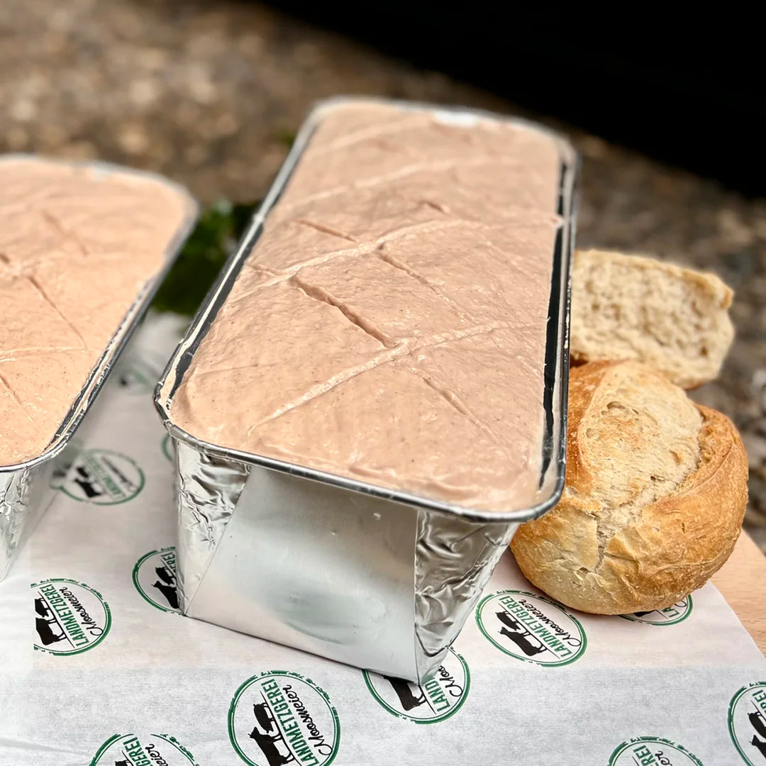 Leberkäse (Fleischkäse) in der Aluschale
